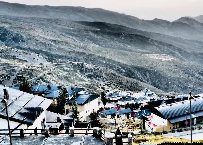 Encantador En Edificio San Bernardo * Sierra Nevada