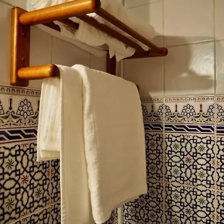 Encantador En Edificio San Bernardo سْييرا نيفادا