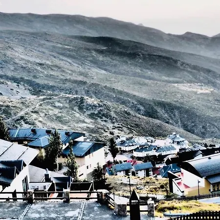Encantador En Edificio San Bernardo * Sierra Nevada